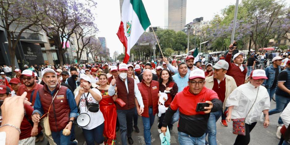 El gobernador de Chiapas, Rutilio Escandón Cadenas, enfatizó que AMLO es el mejor presidente que ha tenido México, pues ha volteado a ver a quienes más lo necesitan.