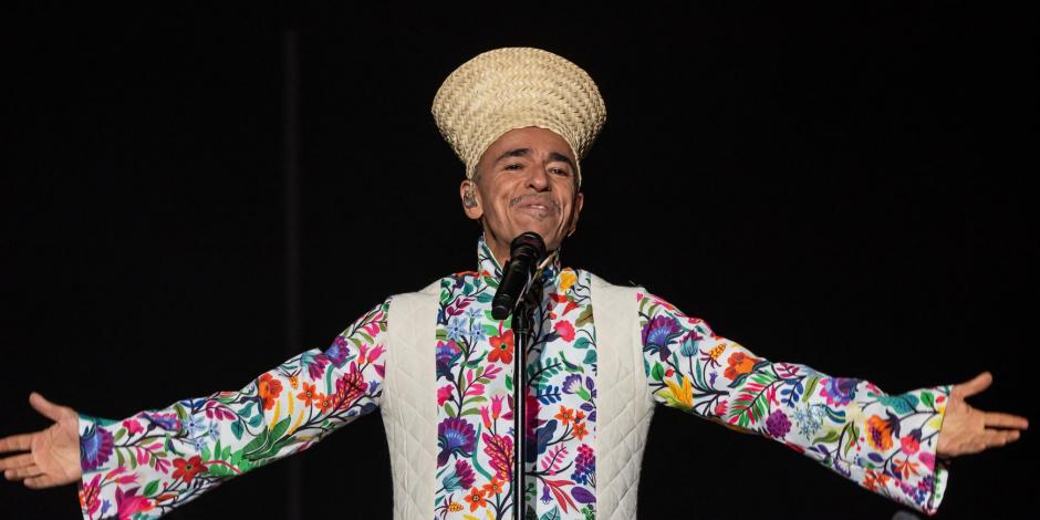 Rubén Albarrán, integrante de Café Tacvba, la noche del sábado en el Vive Latino.