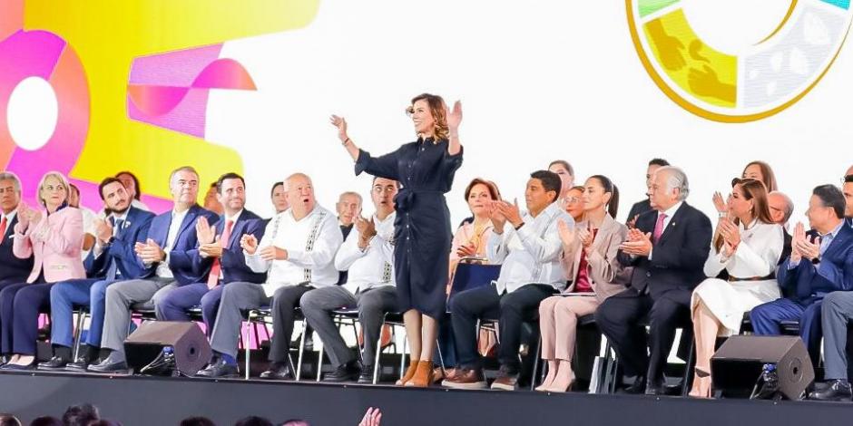 La gobernadora de Baja California, Marina del Pilar Avila Olmeda participó en el arranque del Tianguis Turístico 2023