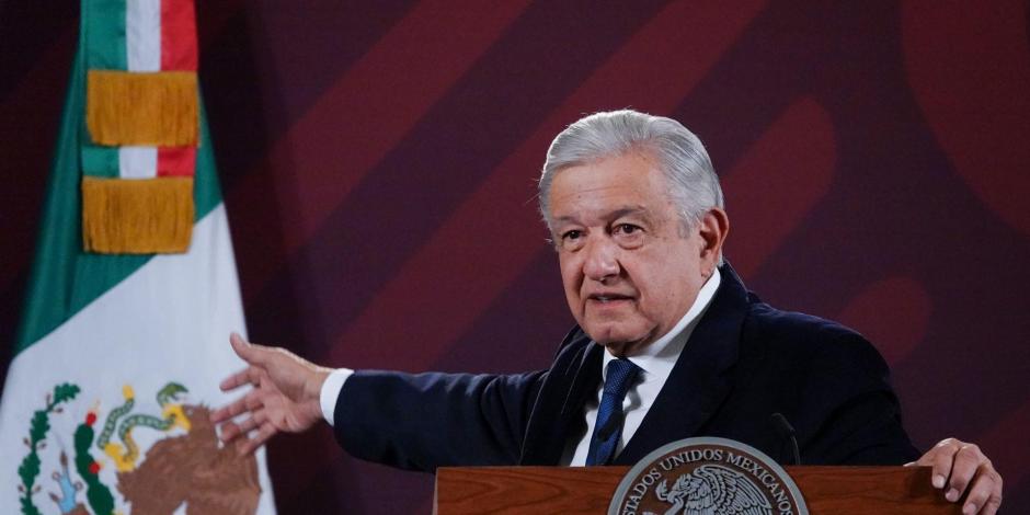 El Presidente Andrés Manuel López Obrador durante su  conferencia de prensa matutina, ayer, en Palacio Nacional.