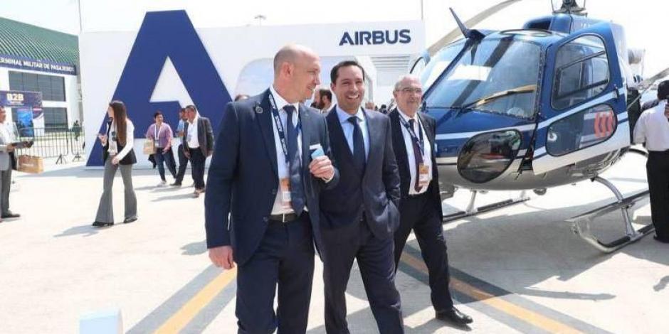 Yucatán recibió un reconocimiento de la empresa Airbus, el cual se dio al gobernador Mauricio Vila Dosal.