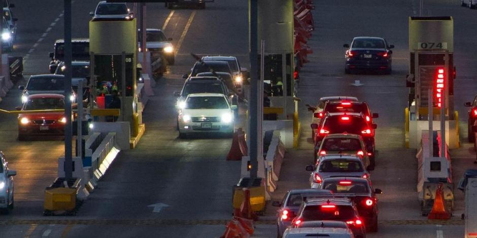 La caseta México-Cuernavaca registra una alta afluencia de automovilistas al finalizar este lunes el puente vacacional
