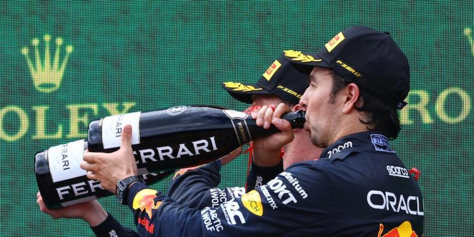 Checo logra podio y baja la presión en Red Bull.