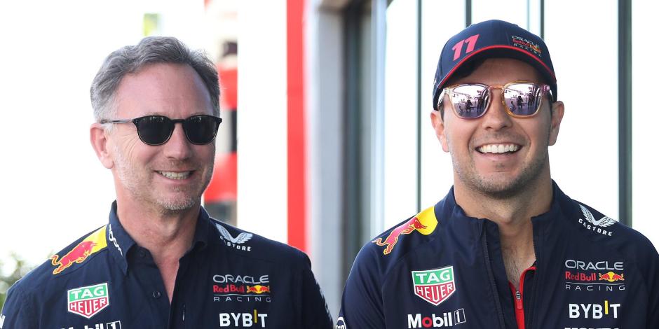 Christian Horner, jefe de Red Bull, junto a Checo Pérez, piloto mexicano de la escudería de F1.