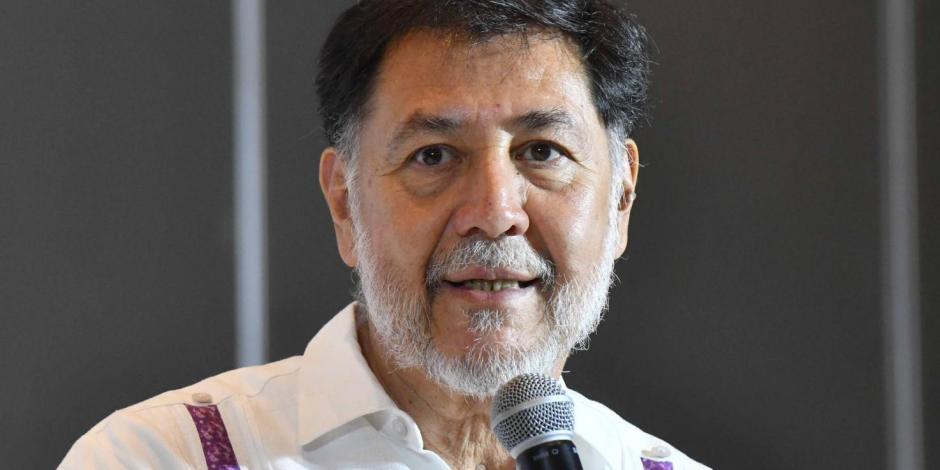 Gerardo Fernández Noroña el 16 de junio de 2023, cuando firmó el registro de precandidato de Morena para las elecciones de 2024