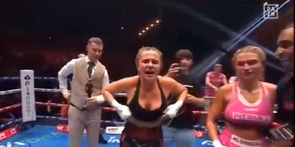 Daniella Hemsley, modelo de OnlyFans, causó polémica con su festejo tras ganar una pelea de box en Irlanda.