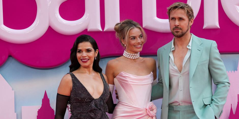 America Ferrera, Margot Robbie y Ryan Gosling asisten al estreno europeo de "Barbie" en Londres, Gran Bretaña, el 12 de julio de 2023
