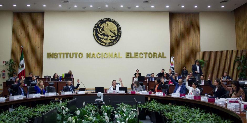 Sesión Ordinaria del Consejo General del Instituto Nacional Electoral en la sede del instituto