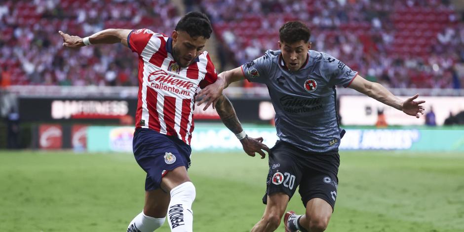 Una acción del Chivas vs Tijuana, de la Jornada 5 del Torneo Apertura 2023 de la Liga MX.