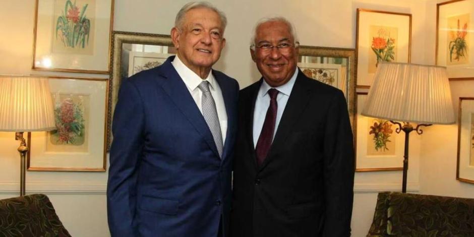 El presidente López Obrador (izq.) y el primer ministro de Portugal, António Luis Santos da Costa (der.).