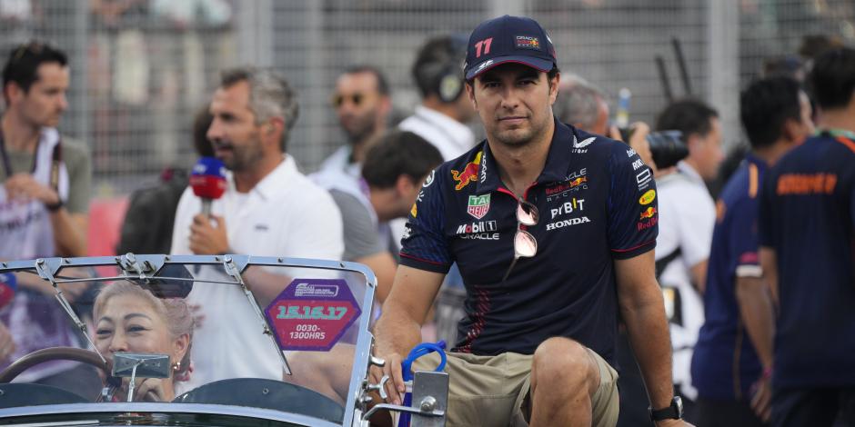 El piloto de Red Bull Sergio Pérez antes del Gran Premio de Singapur de F1