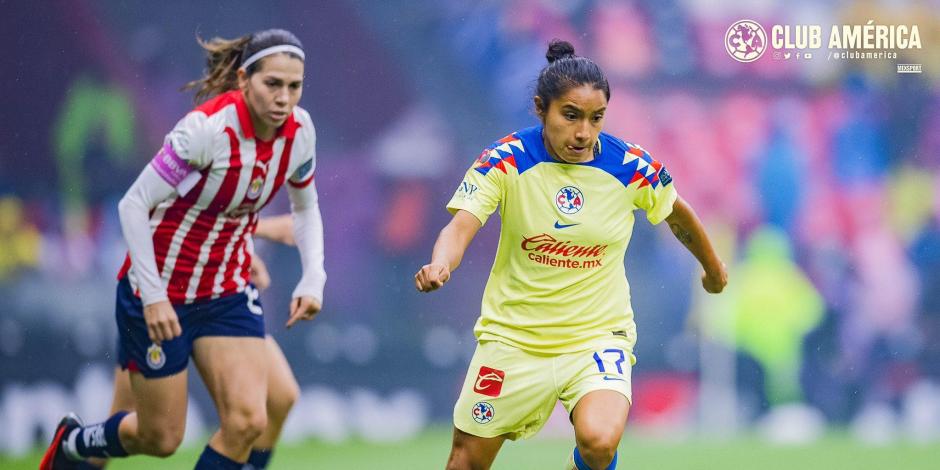 América y Chivas disputaron Clásico Nacional Femenil en el Estadio Azteca