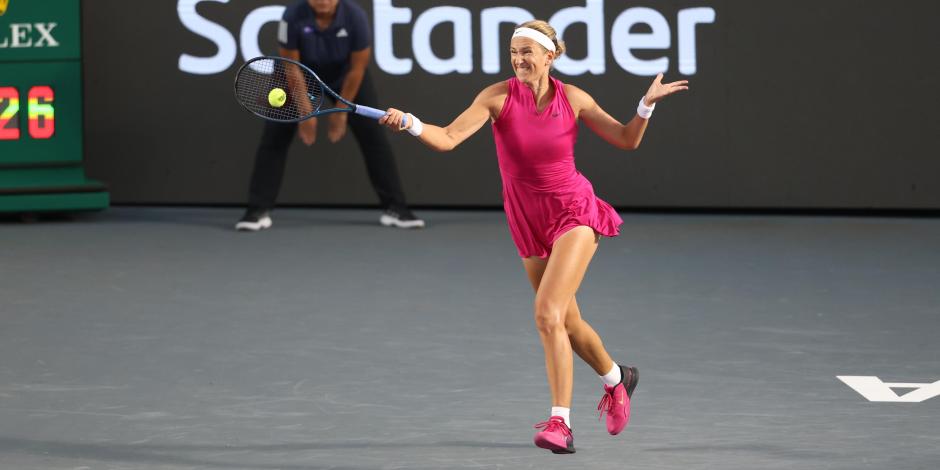 Victoria Azarenka see impuso a Veronika Kudermétova en los octavos de final del WTA Guadalajara Open AKRON 2023.