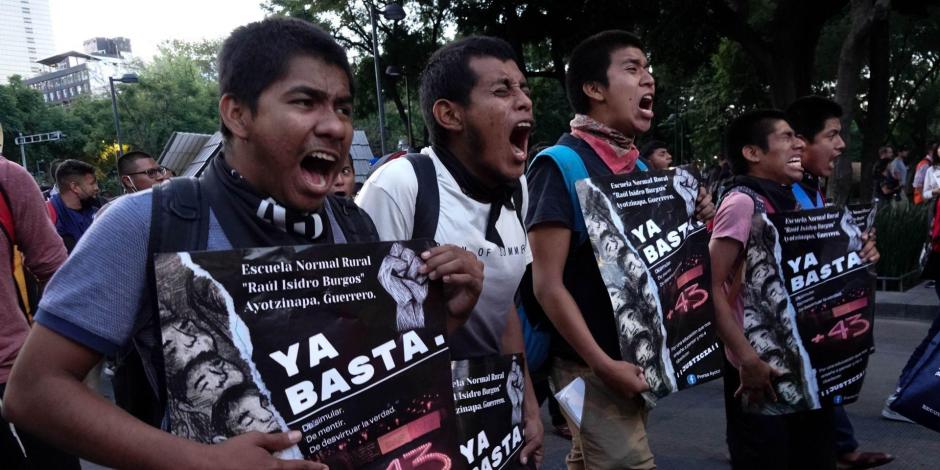 Marcha por desaparecidos de Ayotzinapa el pasado mes de septiembre.