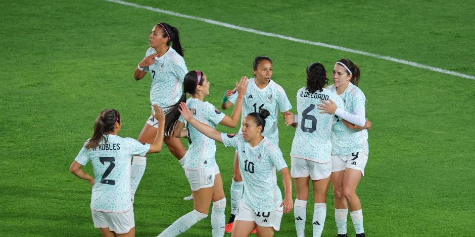 La Selección Mexicana Femenil golea a Trinidad y Tobago en la segunda jornada de la fase de grupos de la Clasificatoria a la Copa Oro Femenil 2024