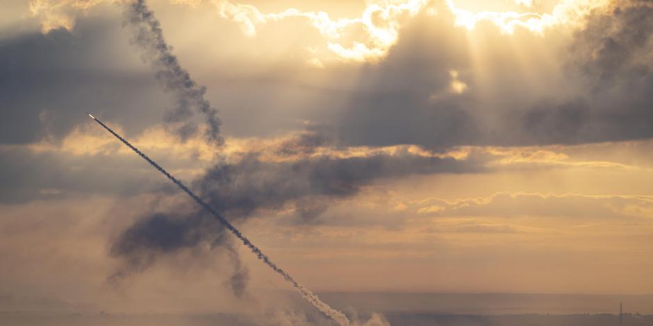 Se disparan cohetes hacia Israel desde Gaza, sábado 7 de octubre de 2023