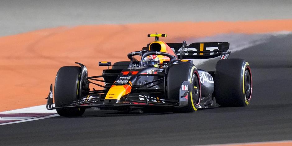 El piloto de Red Bull Sergio Pérez durante el Gran Premio de Qatar de F1 en el Circuito Internacional de Lusail