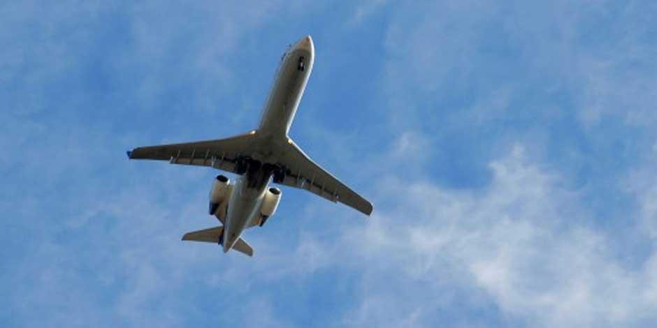 SRE emiten alerta por venta de boletos de avión para salir de Israel