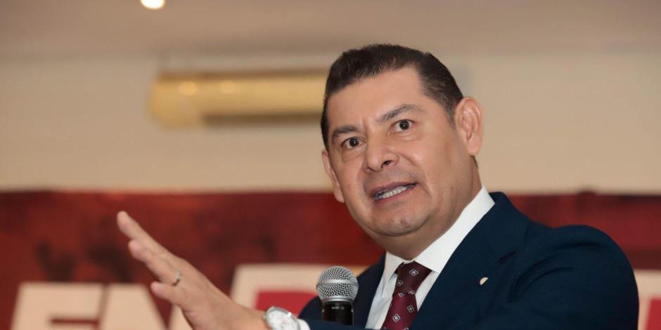 Alejandro Armenta es el candidato de Morena a a gubernatura de Puebla en 2024.