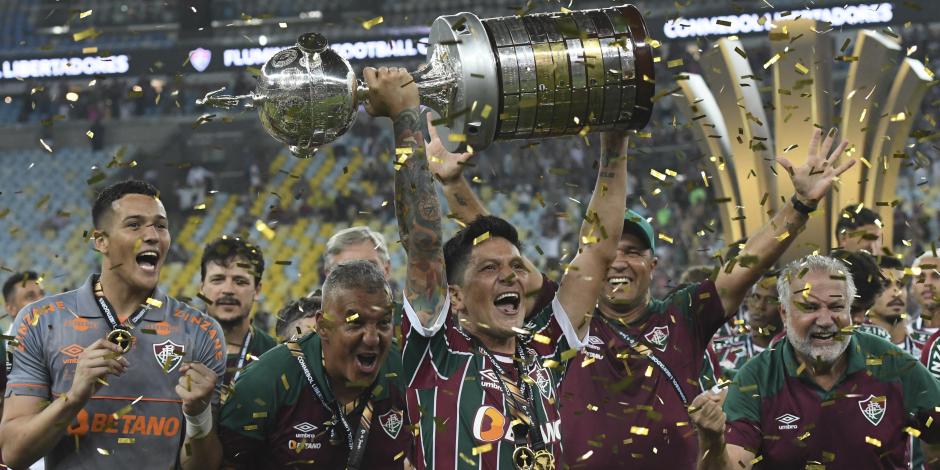 Germán Cano levanto la Copa Libertadores que ganó Fluminense