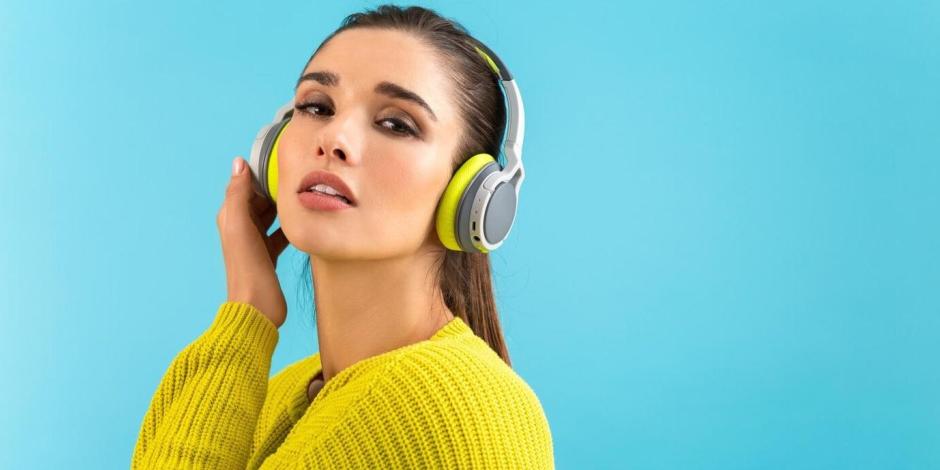 Consejos para que tus oídos no se dañen con los audífonos