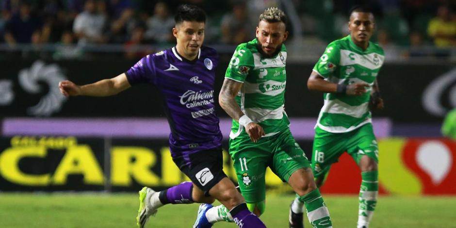 Santos y Mazatlán disputan el segundo partido del Play-In de la Liga MX.