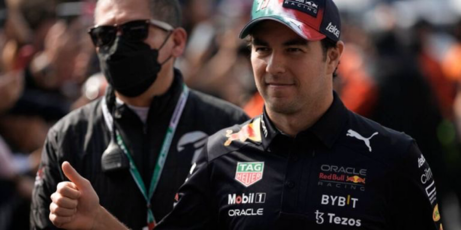 Checo Pérez podría tener opciones para seguir en Fórmula 1.