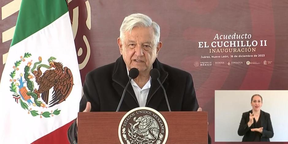 Presidente López obrador durante la inauguración del Acueducto El Cuchillo II.