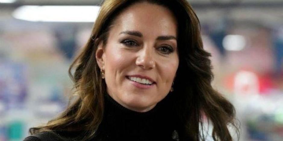 Reaparece Kate Middleton, princesa de Gales, a casi 2 meses de su cirugía.