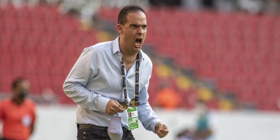 Técnicos mexicanos no se ponen a la vanguardia en Liga: Jacques Passy