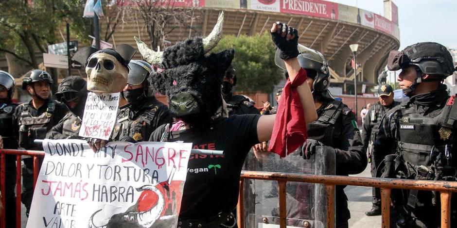 Protesta en contra de las corridas de toros, el pasado 28 de enero.