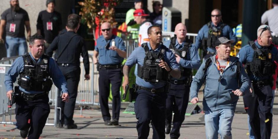 Policía responde a ataque armado en Kansas City.