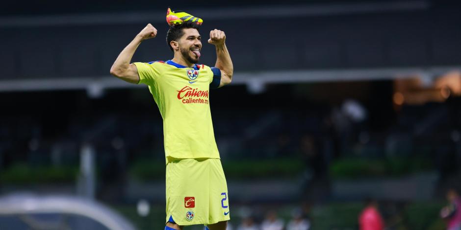 Martín festeja un gol en la Concacaf el 9 de abril.