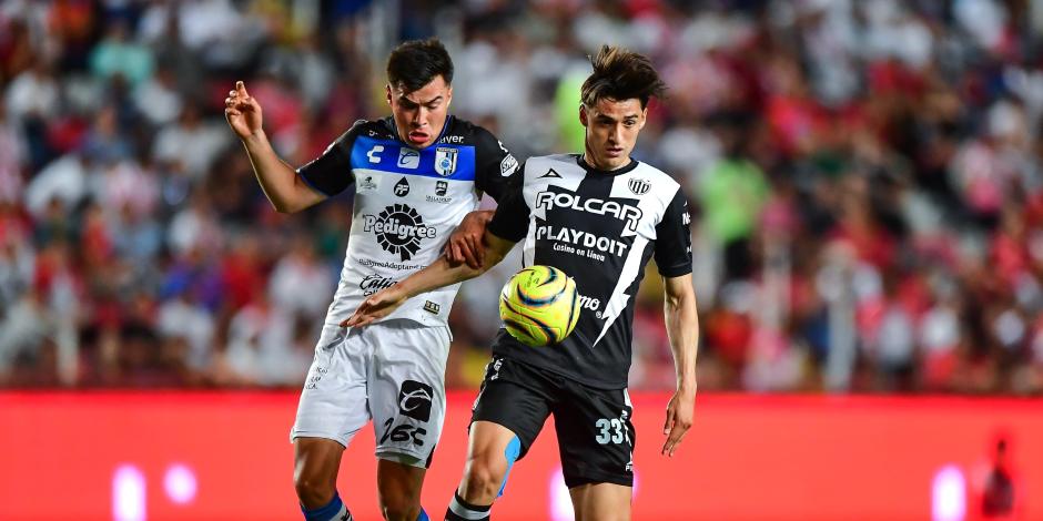 Una acción del Necaxa vs Querétaro, duelo de Play in del Clausura 2024 de la Liga MX