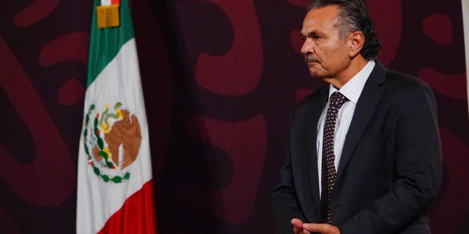 Octavio Romero Oropeza, director general de Petroleros Mexicanos, durante la conferencia matutina en Palacio Nacional. 
