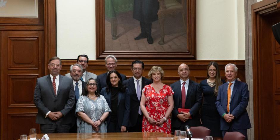 El Consejo General de la Abogacía Mexicana (CGAM) cerró filas con la ministra Norma Piña.