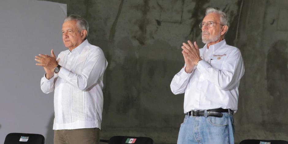 El presidente López Obrador y Jorge Arganis Díaz Leal.