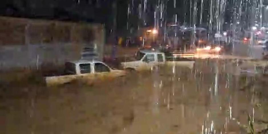 Fuertes lluvias en Tlapa, Guerrero, dejan severas afectaciones.