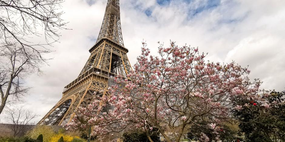 Por pandemia, cierran la Torre Eiffel por tiempo indefinido