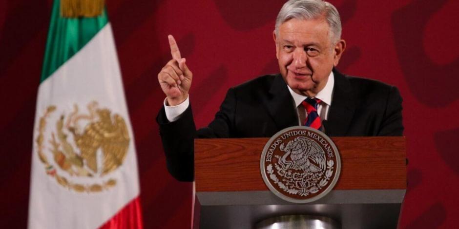 López Obrador resaltó que el Ejecutivo tiene la capacidad de presentar iniciativas constitucionales.