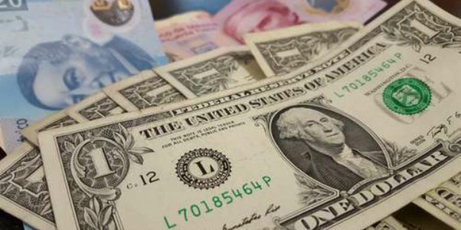 Dólar cotiza en 24.01 pesos por unidad pese a intervención de Banxico y Hacienda