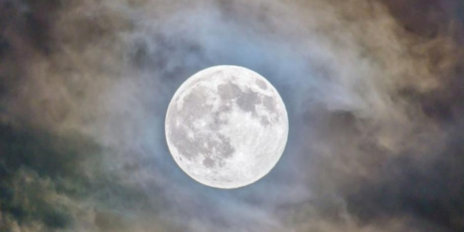 Así se ve la Luna de Nieve, la primera superluna del 2020 (FOTOS)