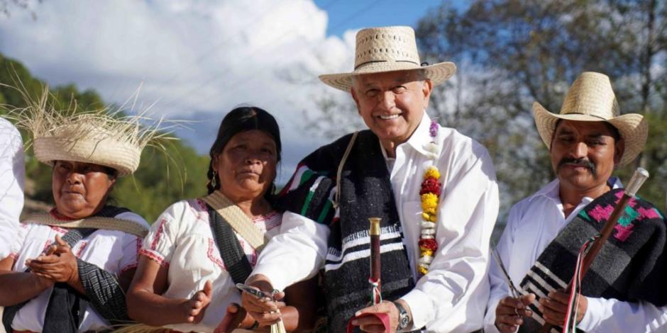 Indígenas en Oaxaca piden a AMLO evitar eventos masivos
