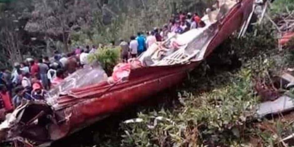Autobús en Sri Lanka cae al precipicio y deja 6 muertos
