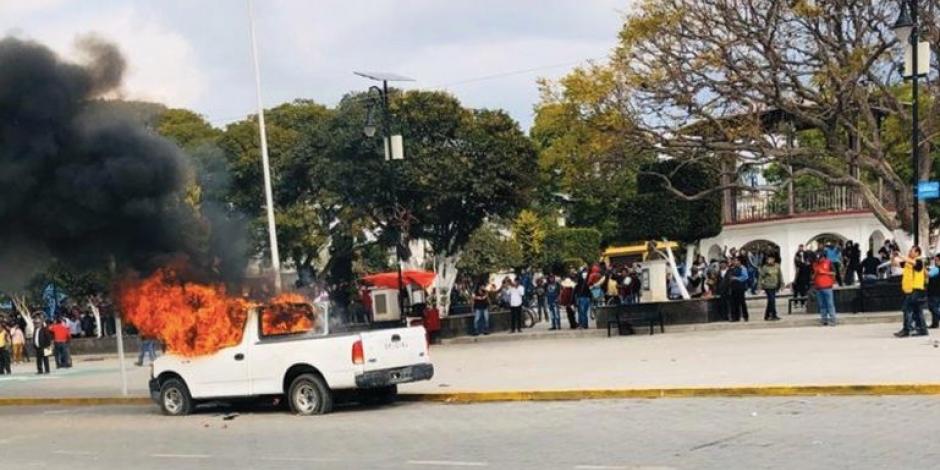 Caos en Amozoc, Puebla; vecinos toman la presidencia municipal