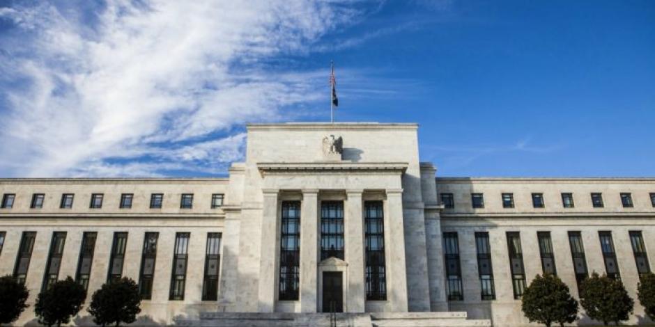 Fed baja su tasa, pero no logra calmar a los mercados