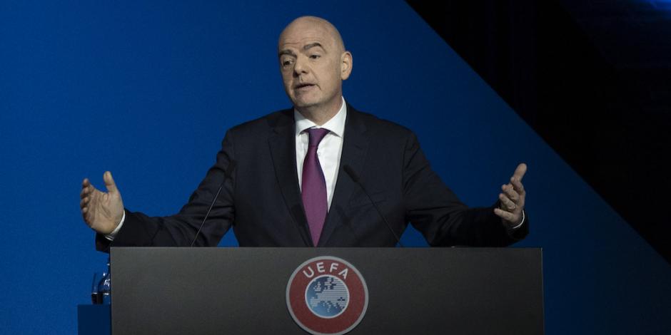 Presidente de FIFA pretende reducir torneos por la pandemia