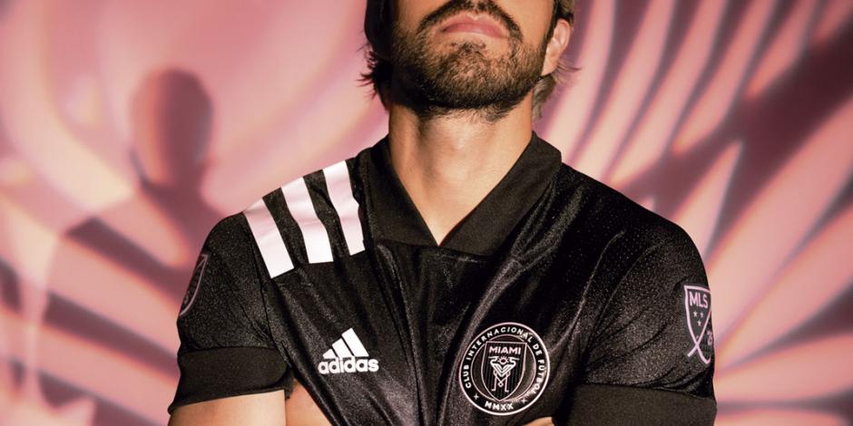 Pizarro sueña con Europa, pero tiene escala en la MLS