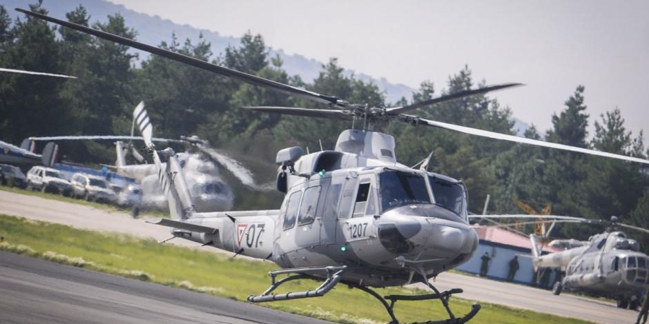 Un muerto y nueve heridos tras desplome de helicóptero de la Semar