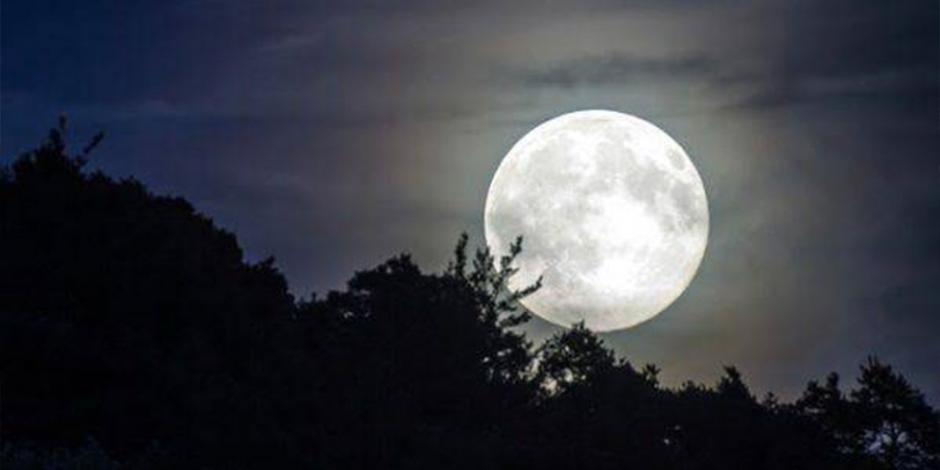 ¿Cuándo y a qué hora ver la Superluna de Gusano en marzo?